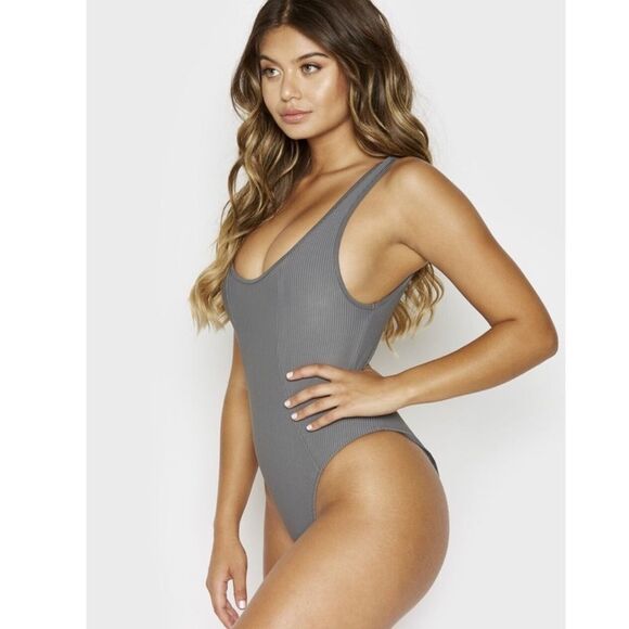 Frankie’s Bikinis Aldi One Piece Swimsuit Ribbed - NWT Size Small Backless - Picture 1 of 7
